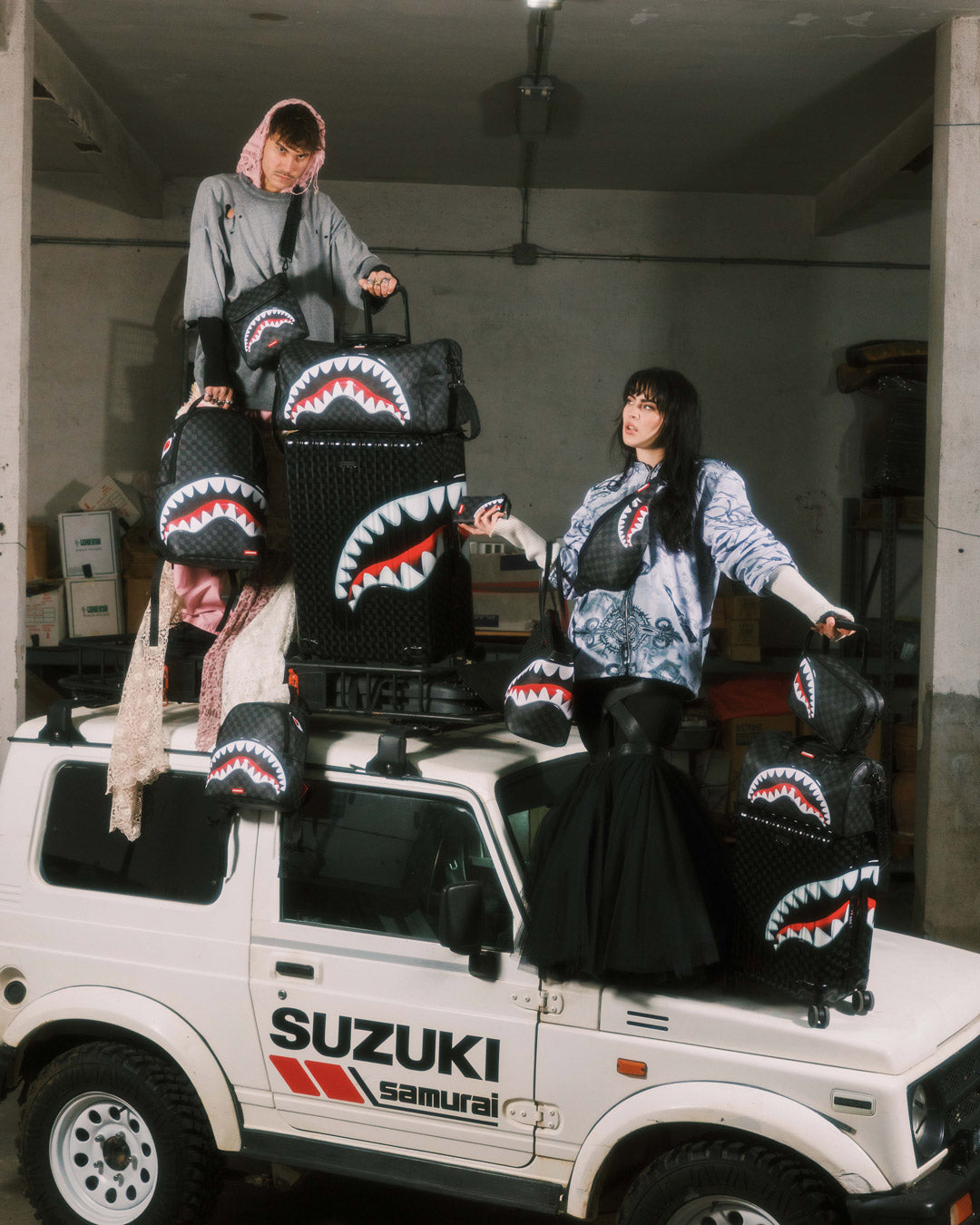 SHARKS IN PARIS HYPER PUFF SAVAGE BACKPACK